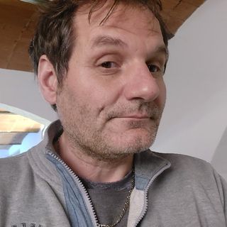 Viva l'amore, parlerò di questo durante il 2022 ... sarò il tuo panic Coach dell'Amore