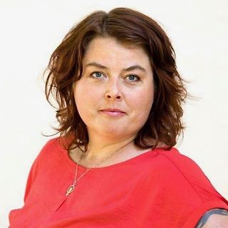 Martha Wicklund ger sin syn på Vivalla och Örebro