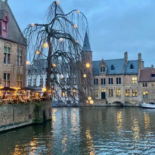 11 -  Canali, ponti, vicoli, biciclette e cozze: la magia delle Fiandre