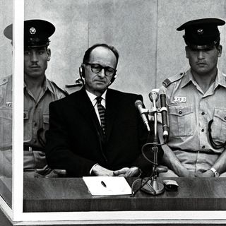 2021-1961 – Il processo Eichmann - Puntata 1