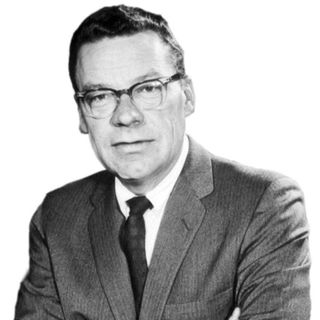 EARL NIGHTINGALE : UNLEASH YOUR POTENTIAL: THE TIMELESS WISDOM OF 'THINK AND GROW RICH' BY NAPOLEON HILL