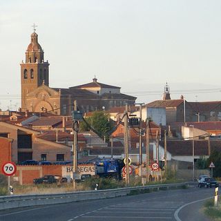 52CS- SERRADA: pueblo duerme