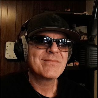 Oak Lawn Radio