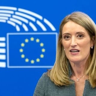 Roberta Metsola è la nuova presidente dell’Europarlamento: “Onorerò la memoria di Sassoli”