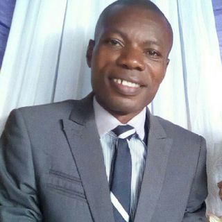 Evangelist Olusola Dare