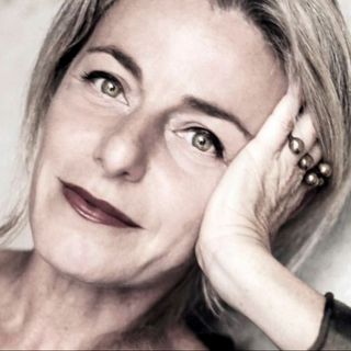 Lucilla Giagnoni - Codici del Futuro: poesia ad alta voce