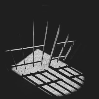 S03E07 - Le carceri in Italia, tra pandemia e tortura - Associazione Antigone