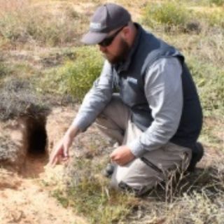 Liam Anderson, Eyre Peninsula Landscape Board (@EPLandscapeSA) Cleve office on rabbit baiting