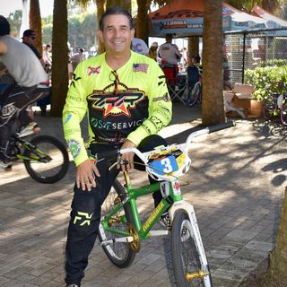 Juan Carlos Carbó  ,  leyenda del BMX Colombiano y Mundial .