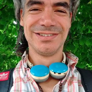 La historia de Juan, policías y marihuanos y las Joyas