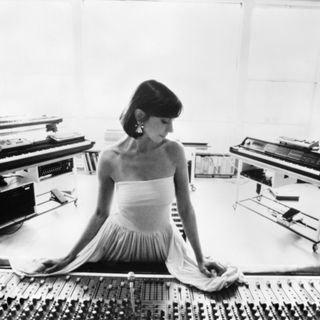 SUZANNE CIANI ~ HERstory in Waves