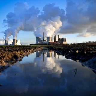 Impuestos a las Emisiones y sus Consecuencias en la Industria