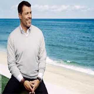 TONY ROBBINS : ON UNLEASHING YOUR POTENTIAL, BREAKING THROUGH LIMITS, AND CREATING LASTING CHANGE