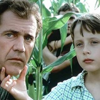 Signs*** (2002) - Progetto divino o caso cieco?