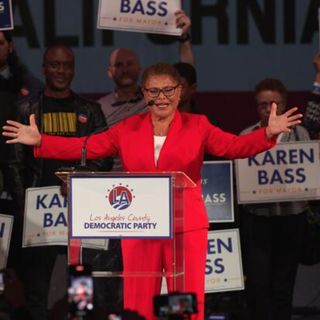 Karen Bass primo sindaco donna a Los Angeles