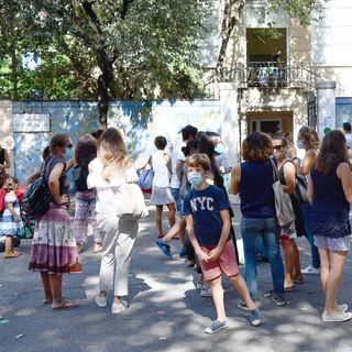La tendenza della settimana: ode al compagno di banco (di Alessandra Magliaro)
