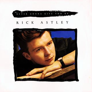 Speciale Natale: Parliamo di NEVER GONNA GIVE YOU UP di RICK ASTLEY, canzone del 1987 che contiene un messaggio che incita a non mollare mai