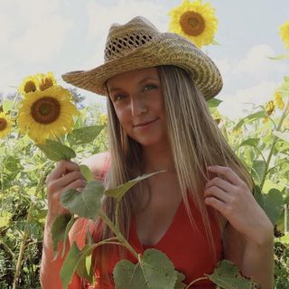 EP. 223-Draw Closer To God! Special Guest Recording Artist Jules Marie!