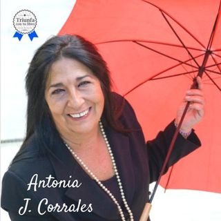 Cómo ser bestseller más de 1.400 días seguidos. Entrevista con Antonia J. Corrales