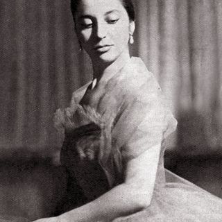 Tutto nel Mondo è Burla Stasera all'Opera - Teresa Berganza