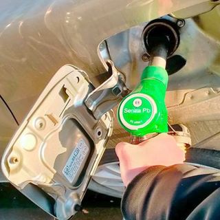Taglio delle accise, da oggi diminuisce il prezzo dei carburanti. Decreto pubblicato in Gazzetta