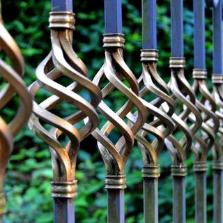 Reasons Your Business Needs Security Fencing