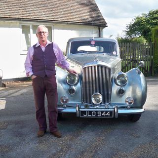 Author Lord Joe Wells joins us on The Harry & Edna on the Wireless Podcast