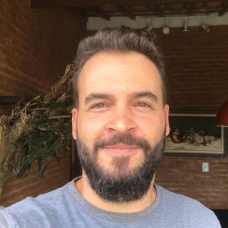 Vinícius Andrade