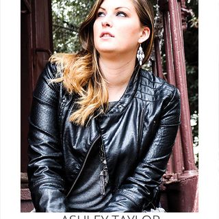 The pride of Bakersfield country singer Ashley Taylor is my very special guest on The Mike Wagner Show!
