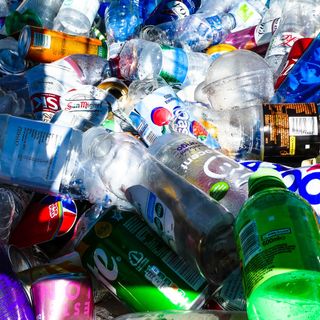La Svolta: stop all'inquinamento da plastica, sì al riciclo