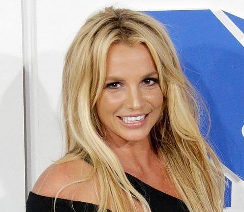 Britney Spears  sfoga la sua rabbia e la sua sofferenza