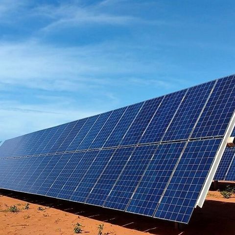 Noticias del sector: El 56% de los españoles contrario a las placas solares en suelo agrícola