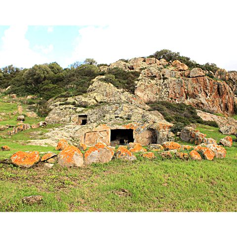La Necropoli di Montessu (Sardegna)