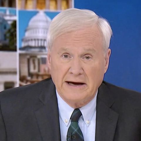 Episode 818 | Chris Matthews Apologizes | Bernie's Not Radical | Team of Rivals?