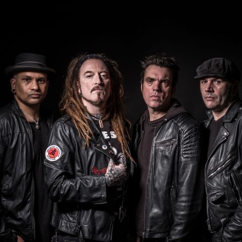 Love & Rock, 21st Century Style With THE WILDHEARTS