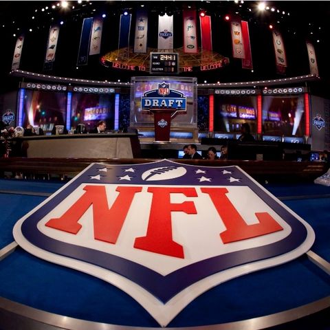 (LIVE NFL DRAFT REACTION) The Underground Railroad Show