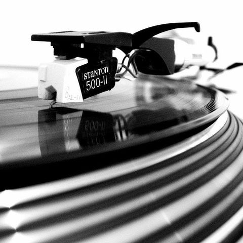 FTA: VINYL COUNTDOWN