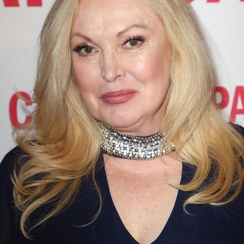 Alexxis Steele Interviews Actress Cathy Moriarty Live at Chiller Theatre Expo