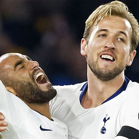 Spurs hold off late Wolves fightback
