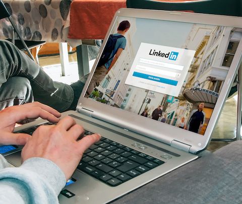Comment créer un réseau de contacts efficace sur LinkedIn ?