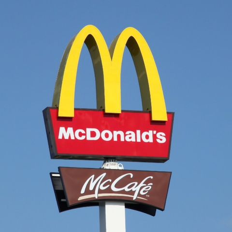 Recetuits: Un brote de E. coli en McDonald's deja un muerto y al menos 49 casos en EEUU