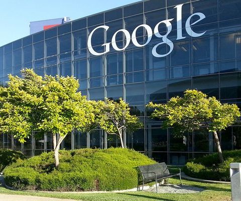 Maxi multa a Google, l’Ue conferma la sanzione da 2,4 miliardi