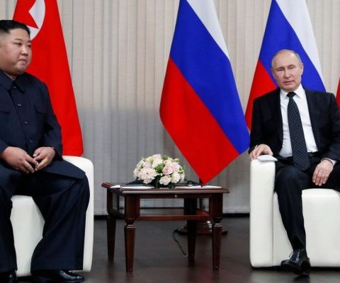 Putin e Kim Jong-un firmano un patto di difesa reciproca: sostegno immediato in caso di guerra