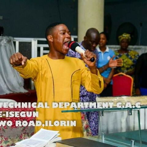 Praying In Holy Ghost (Speaking In Tongue) | Evang Ayodeji Kekerejesu|