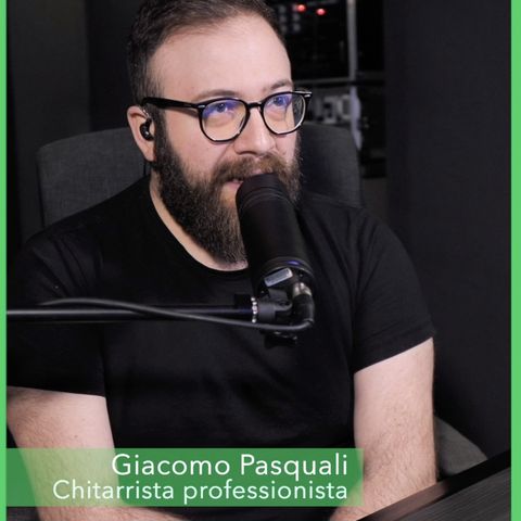 Chitarrista professionista... in SMART WORKING? 🤔 | Giacomo Pasquali