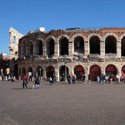 Episodio 4 - Piazza dei Signori