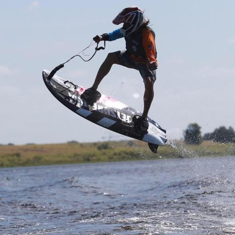 GCPH 64: LIVE with US Army Veteran and Professional International Extreme Watersports Competitor Jordan Davlin of JetSurf Houston