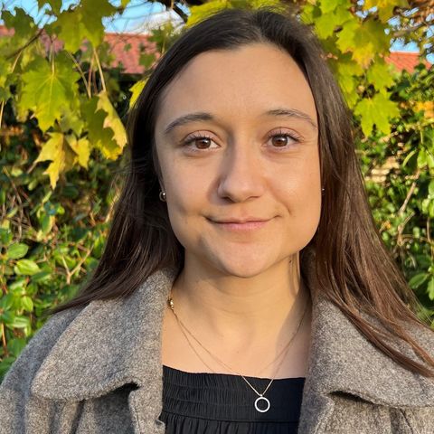 26 - Gruppeterapi – hvorfor det virker (ofte bedre end du tror) - med psykolog og PhD Jasmin Gryesten