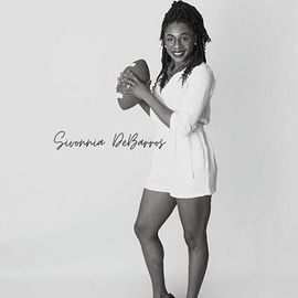 Ep. #2 – Sivonnia DeBarros – Protector of Athletes – Introduces herself and what led her to introducing What Are You Sporting About?