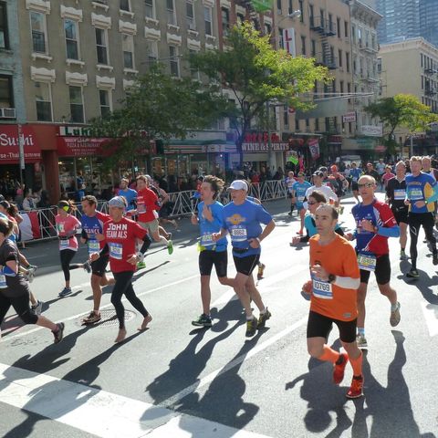 Un corredor en el NYC Marathon (Desconéctate Podcast 2014 Re-Run)